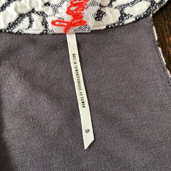 Free People Women’s S Puckered Knit Textured Snow Leopard Razorback Tank Dress - Picture 6 of 10